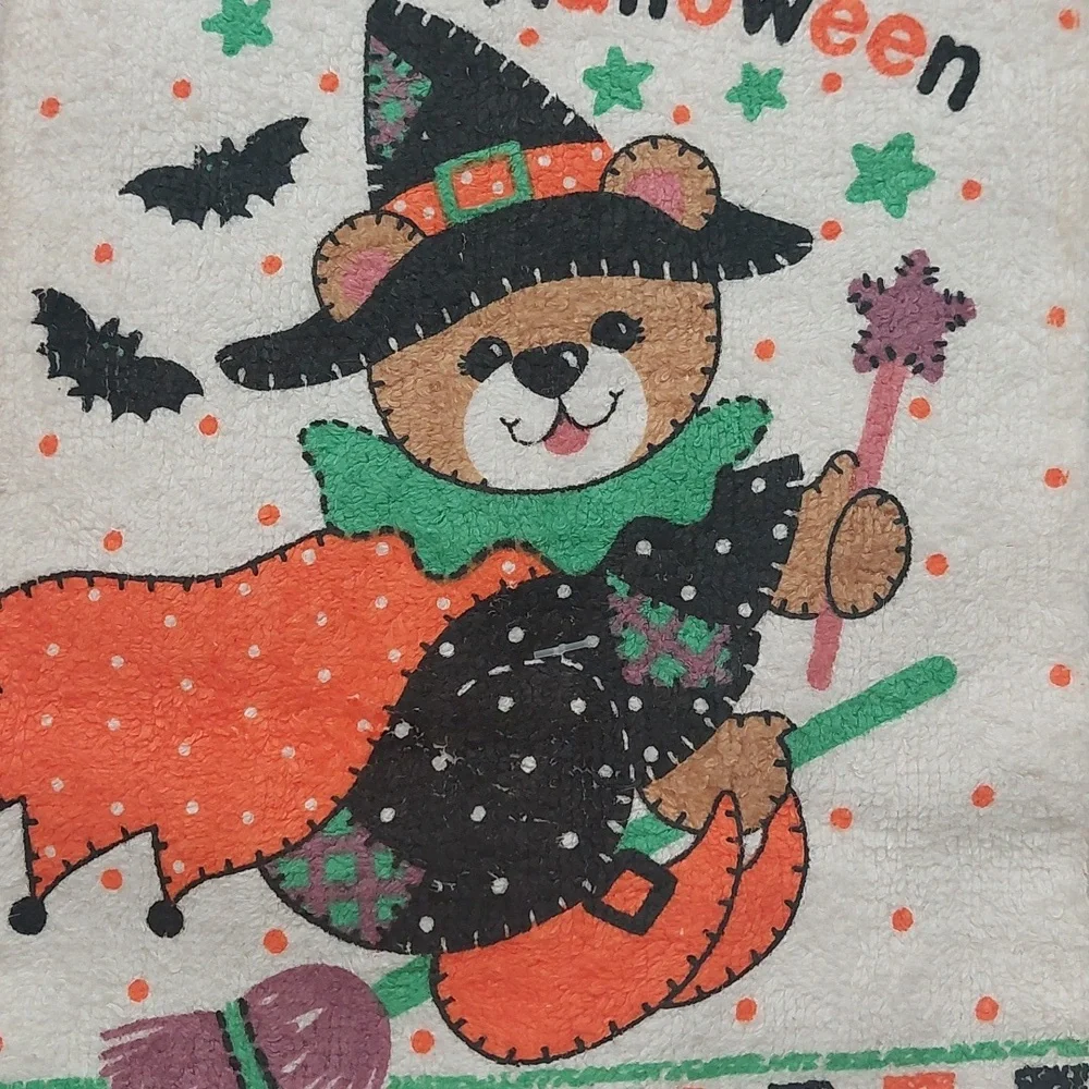 TRICK or TREAT Vintage 3-piece Halloween kitchen linen set NWT